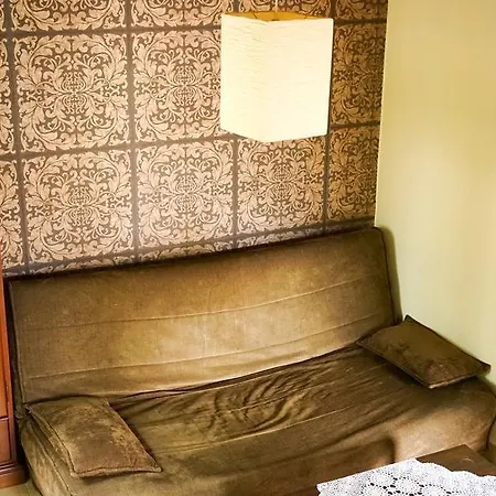 아파트 Antique